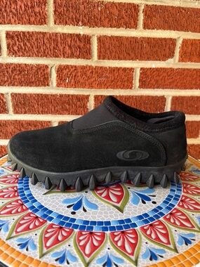 Vintage Salomon Contagrip CX Mens 9.5 Black Suede Thinsulate Snow Slip-on Shoes